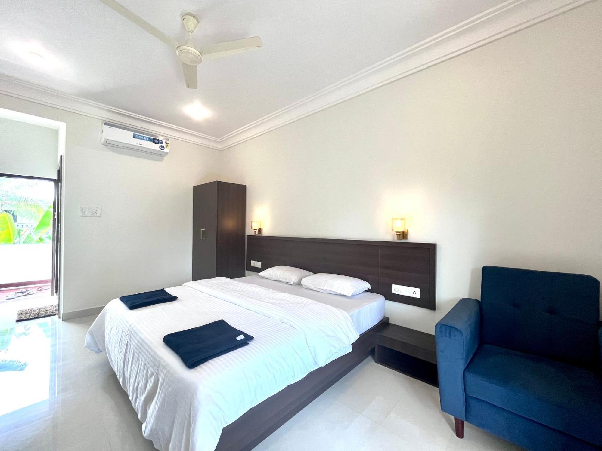 Morjim Sunset Hotel Exterior foto